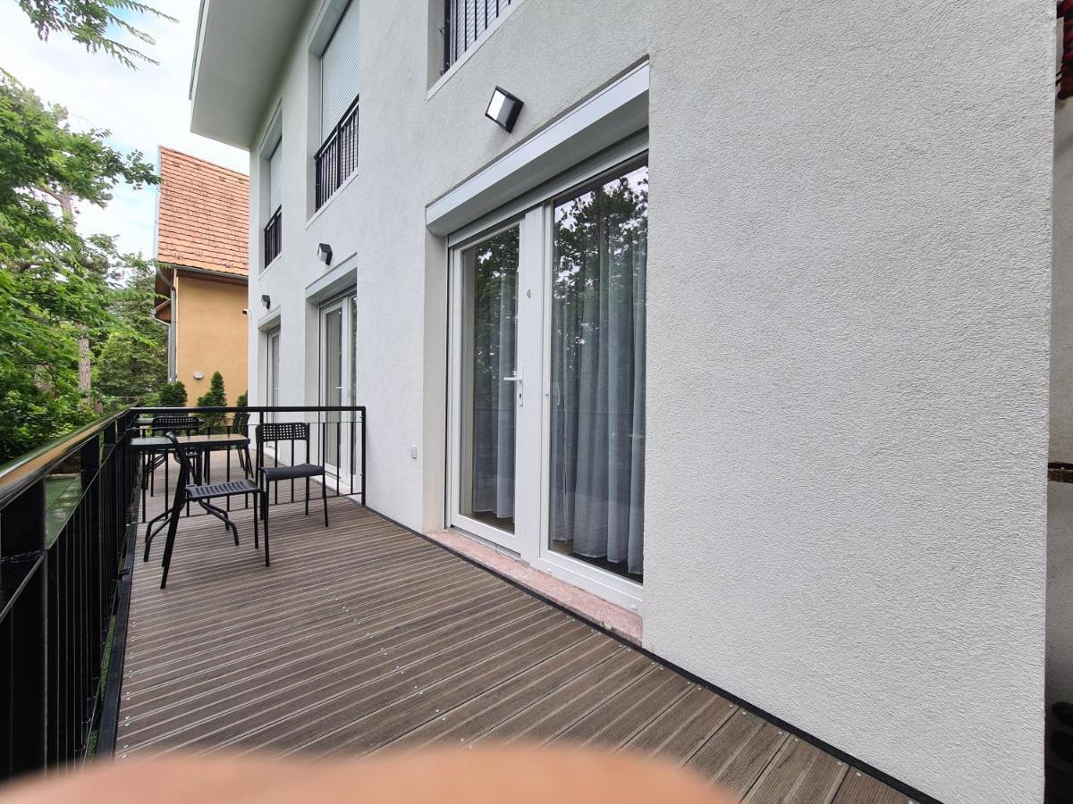 Oet Fenyo Apartmanhaz Siofok Exterior photo